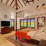 The House Of Legends - 3 Bhk Villa || Private Pool